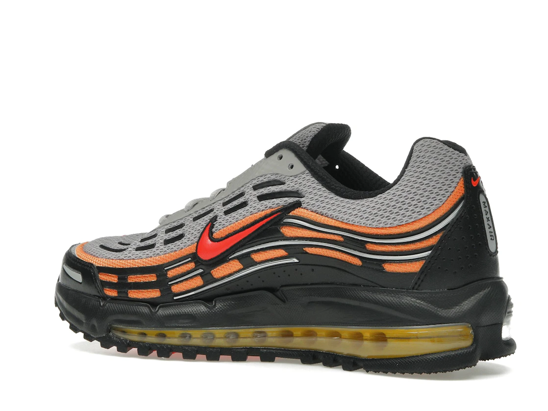 Vue 22 de Nike Air Max TL 2.5 College Grey Picante Red