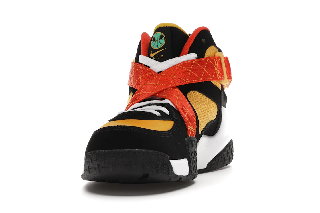 Vue 12 de Nike Air Raid Raygun