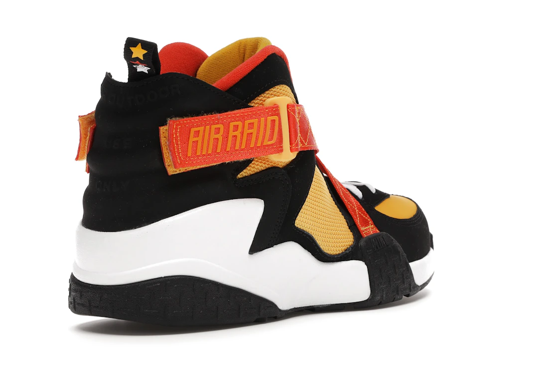 Vue 32 de Nike Air Raid Raygun