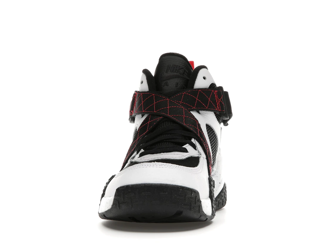 Vue 11 de Nike Air Raid White University Red