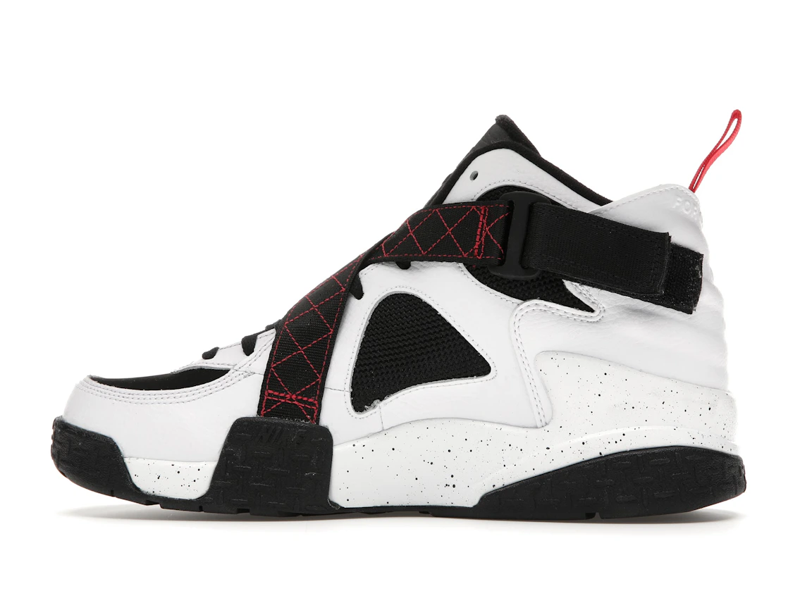 Vue 20 de Nike Air Raid White University Red