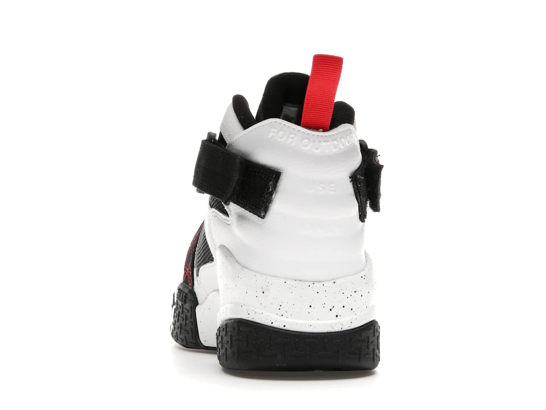 Vue 27 de Nike Air Raid White University Red