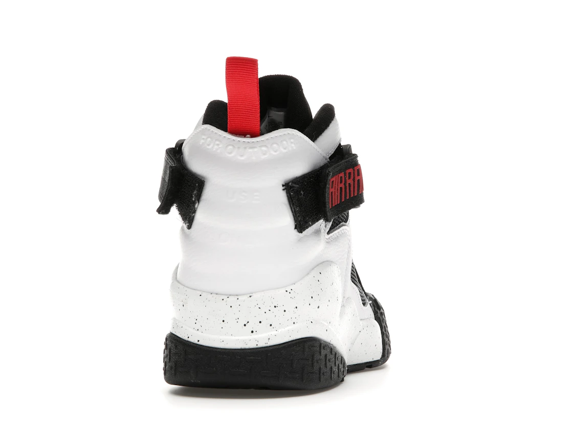 Vue 29 de Nike Air Raid White University Red