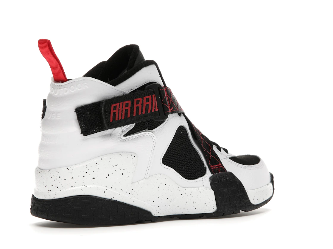 Vue 33 de Nike Air Raid White University Red