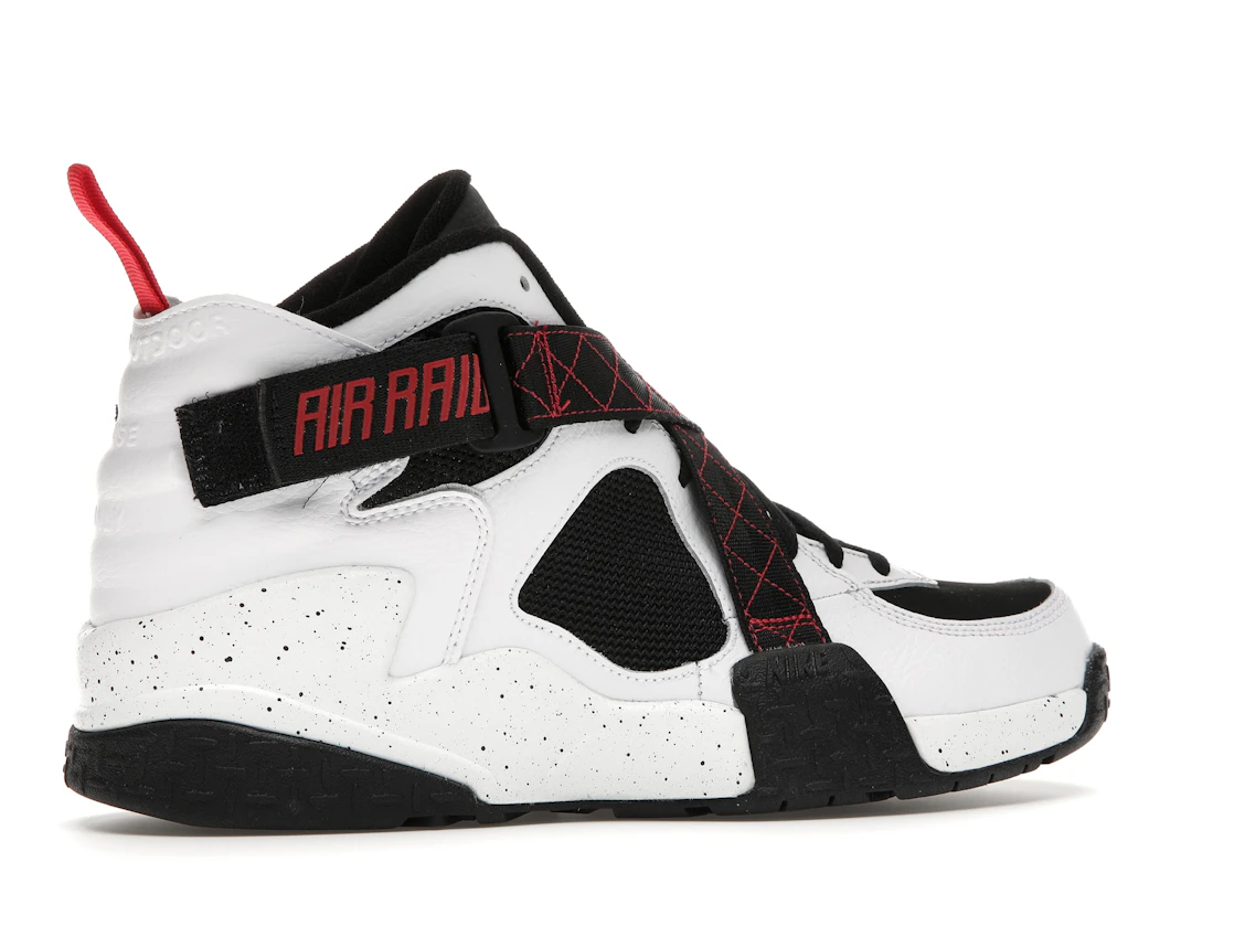 Vue 35 de Nike Air Raid White University Red
