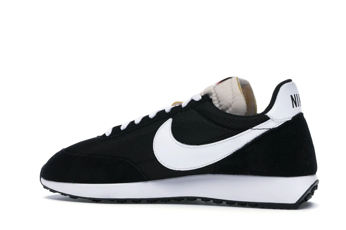 Vue 21 de Nike Air Tailwind Black White