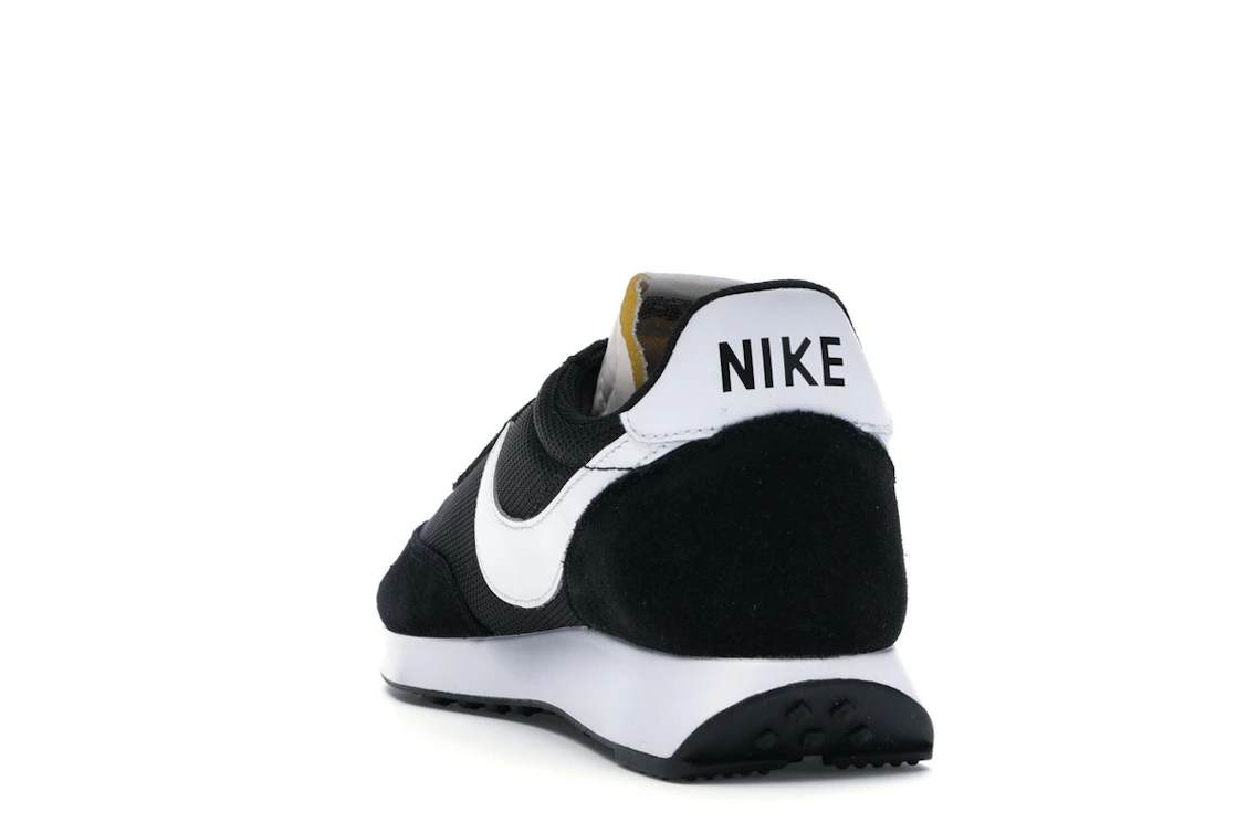 Vue 26 de Nike Air Tailwind Black White