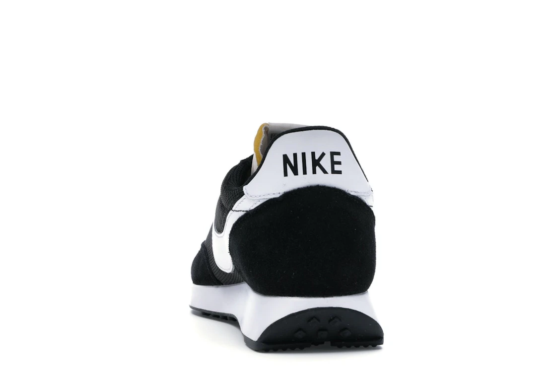 Vue 27 de Nike Air Tailwind Black White