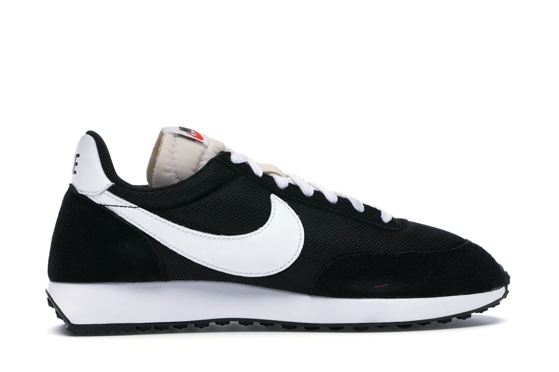 Vue 36 de Nike Air Tailwind Black White