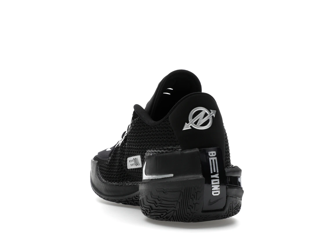 Vue 26 de Nike Air Zoom GT Cut Black Chrome