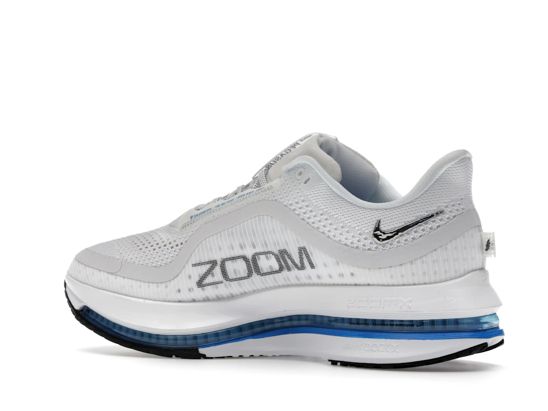 Vue 22 de Nike Air Zoom Pegasus Premium White Photo Blue