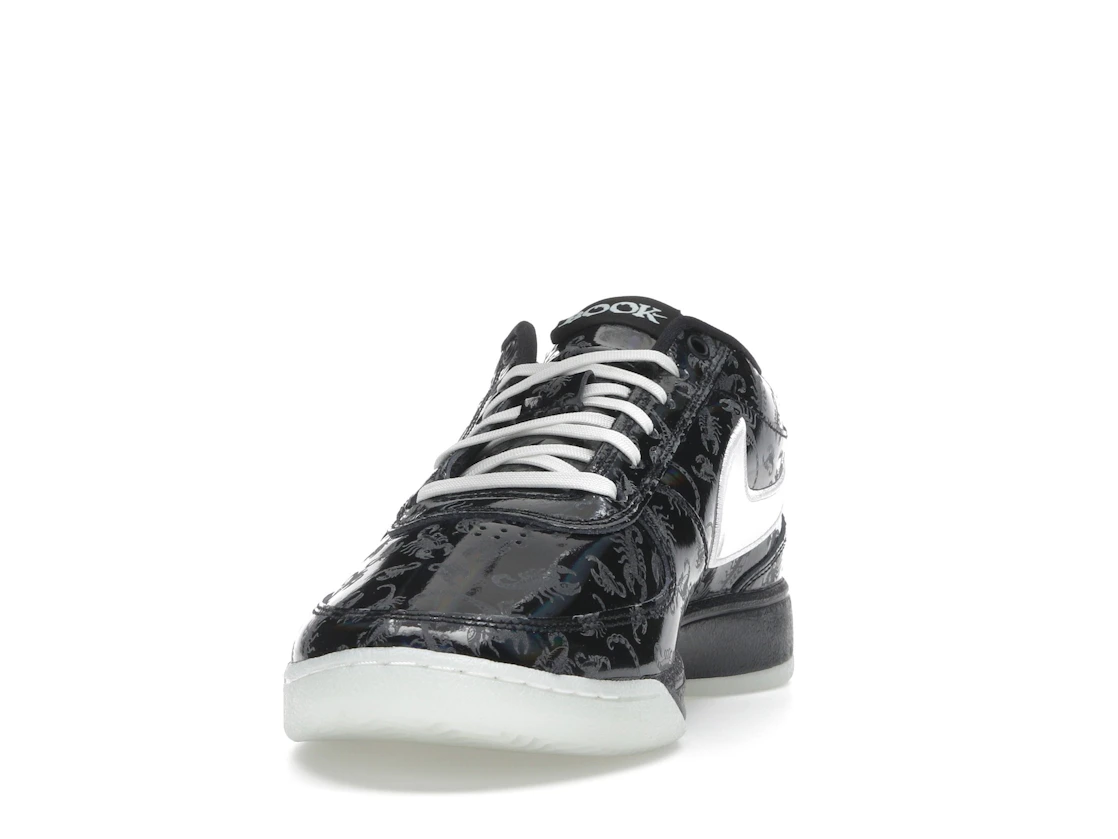 Vue 12 de Nike Book 1 Halloween (2025)