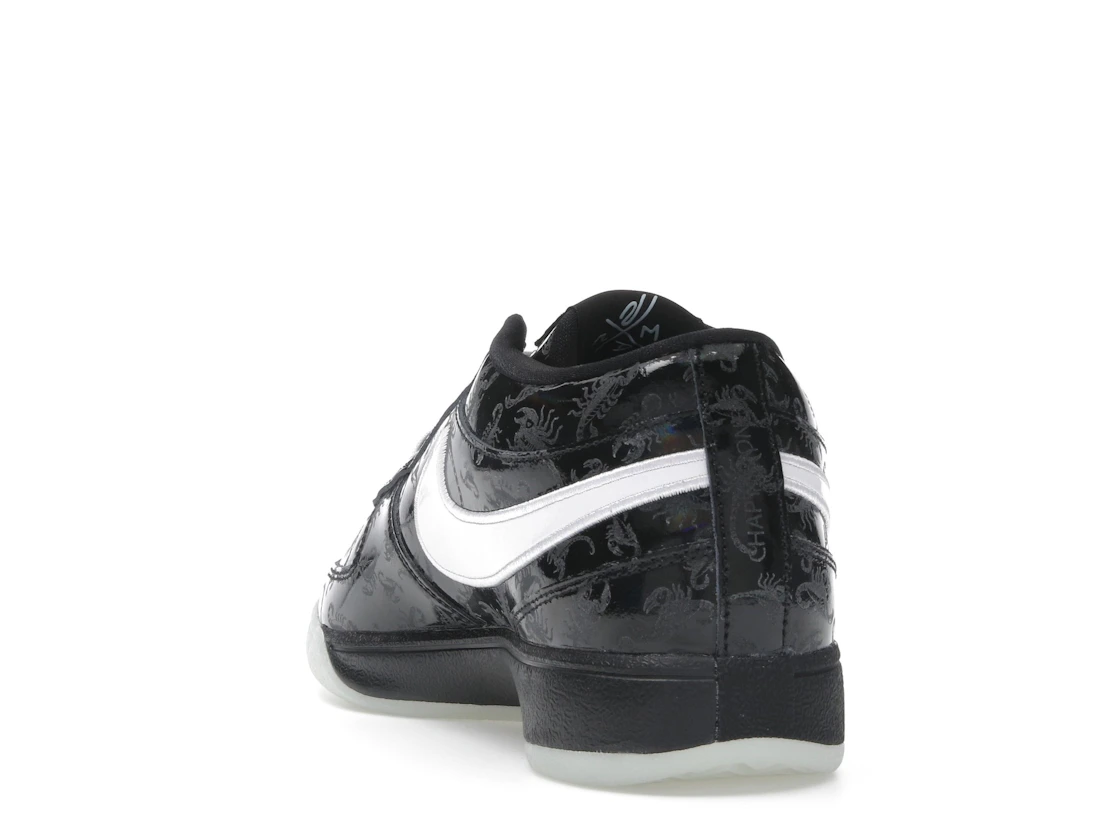 Vue 26 de Nike Book 1 Halloween (2025)