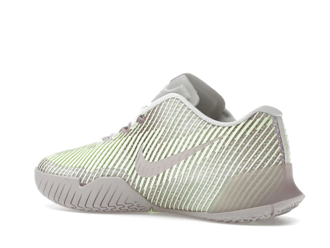 Vue 22 de Nike Court Air Zoom Vapor 11 Premium HC Phantom Platinum Violet Barely Volt 