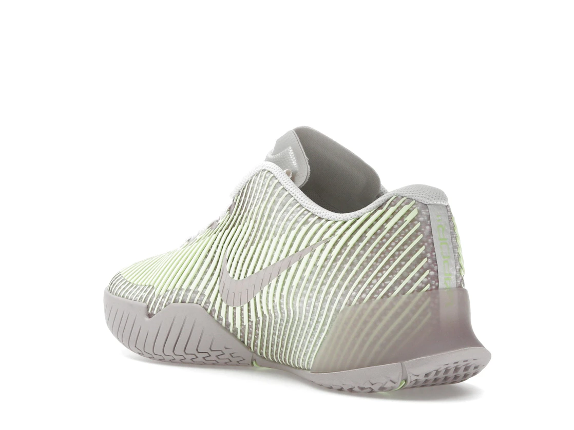 Vue 24 de Nike Court Air Zoom Vapor 11 Premium HC Phantom Platinum Violet Barely Volt 