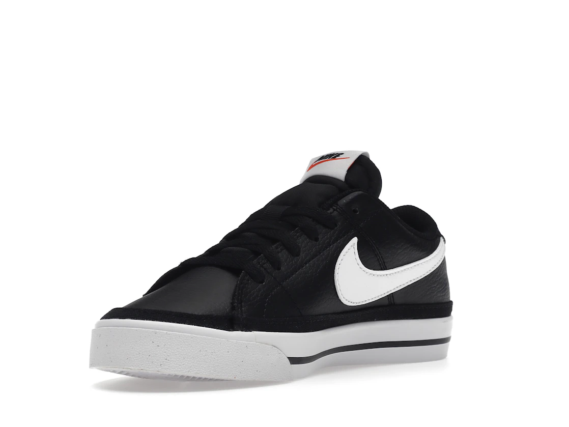 Vue 14 de Nike Court Legacy Next Nature Black White 