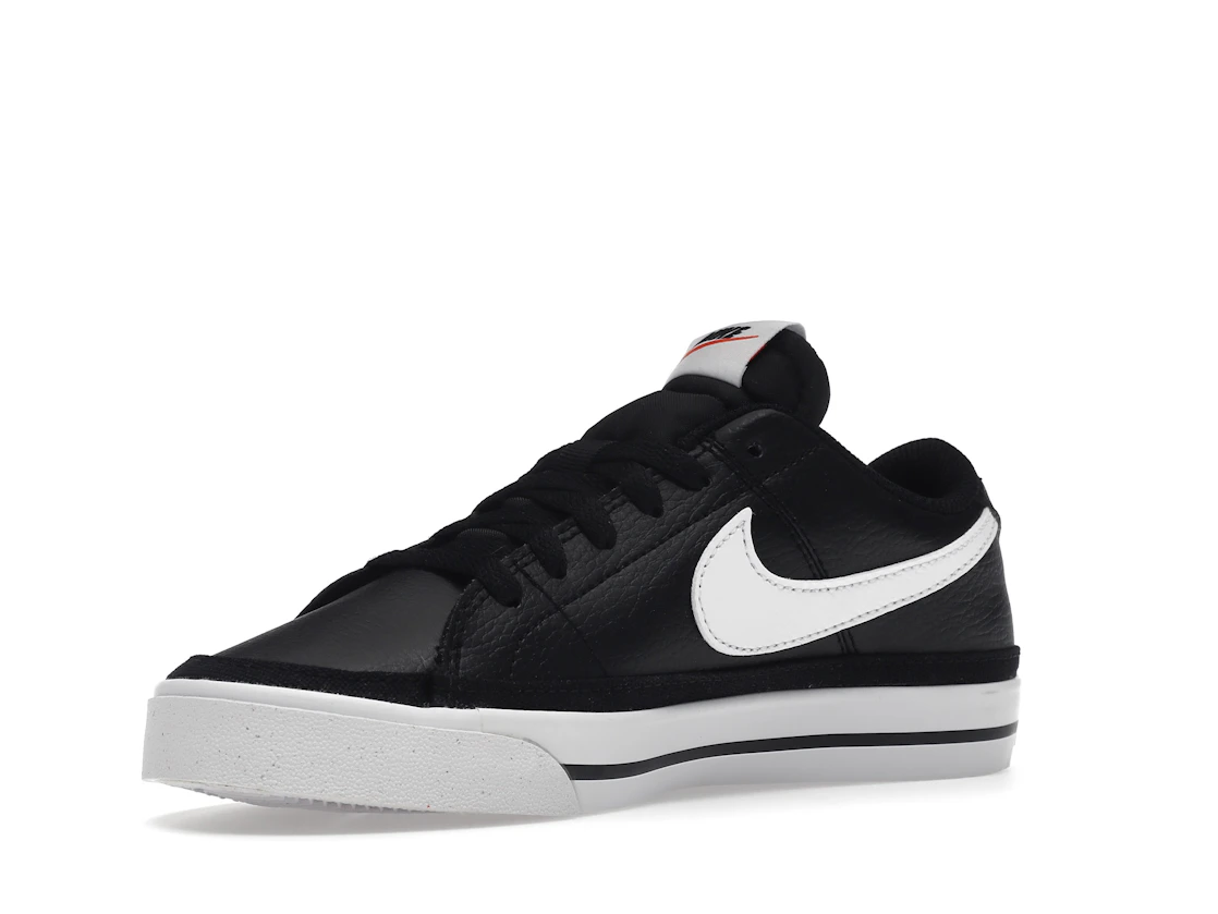 Vue 15 de Nike Court Legacy Next Nature Black White 