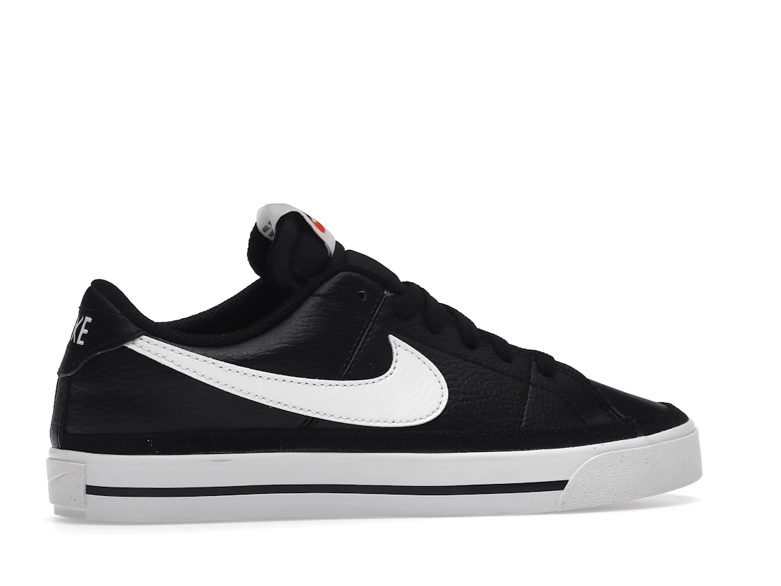 Vue 35 de Nike Court Legacy Next Nature Black White 