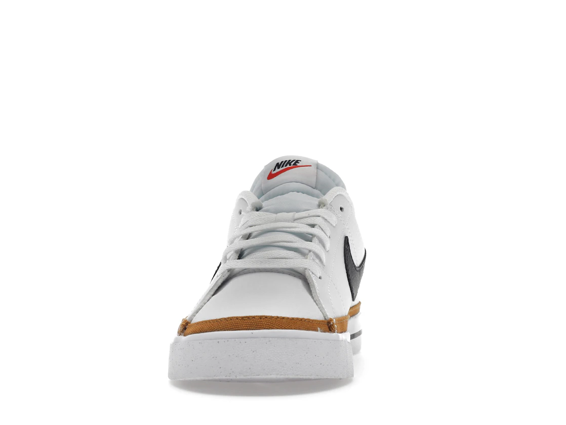 Vue 11 de Nike Court Legacy Next Nature White Desert Ochre 