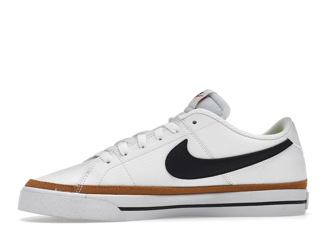 Vue 18 de Nike Court Legacy Next Nature White Desert Ochre 