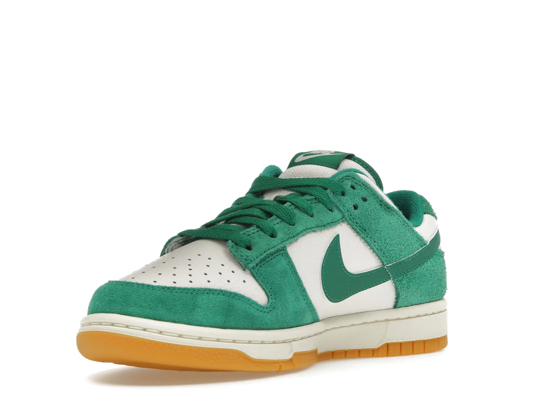 Vue 14 de Nike Dunk Low SE Malachite