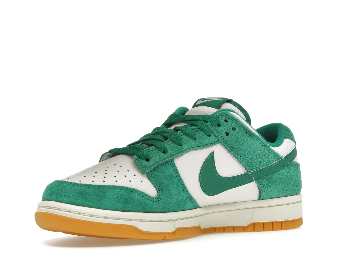 Vue 15 de Nike Dunk Low SE Malachite