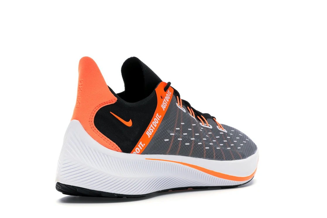 Vue 32 de Nike EXP-X14 Just Do It Pack Black