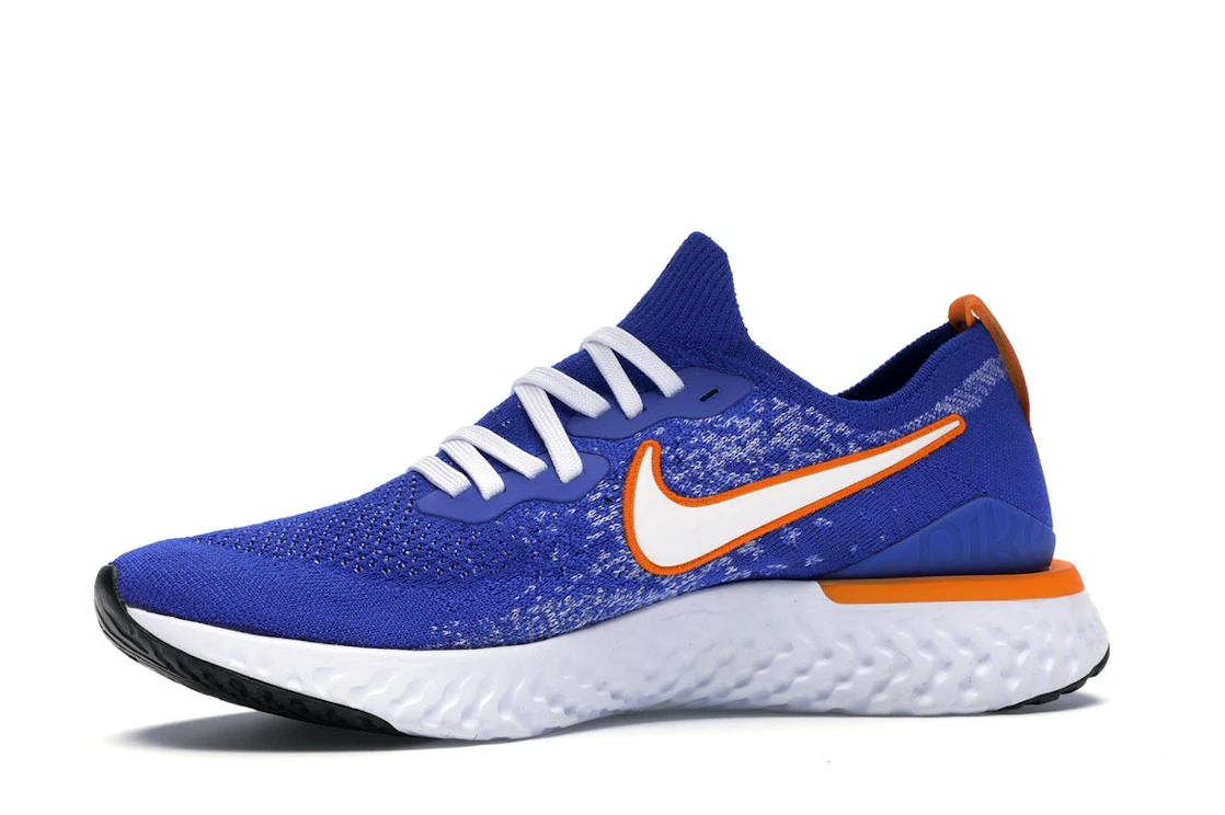 Vue 17 de Nike Epic React Flyknit 2 Racer Blue