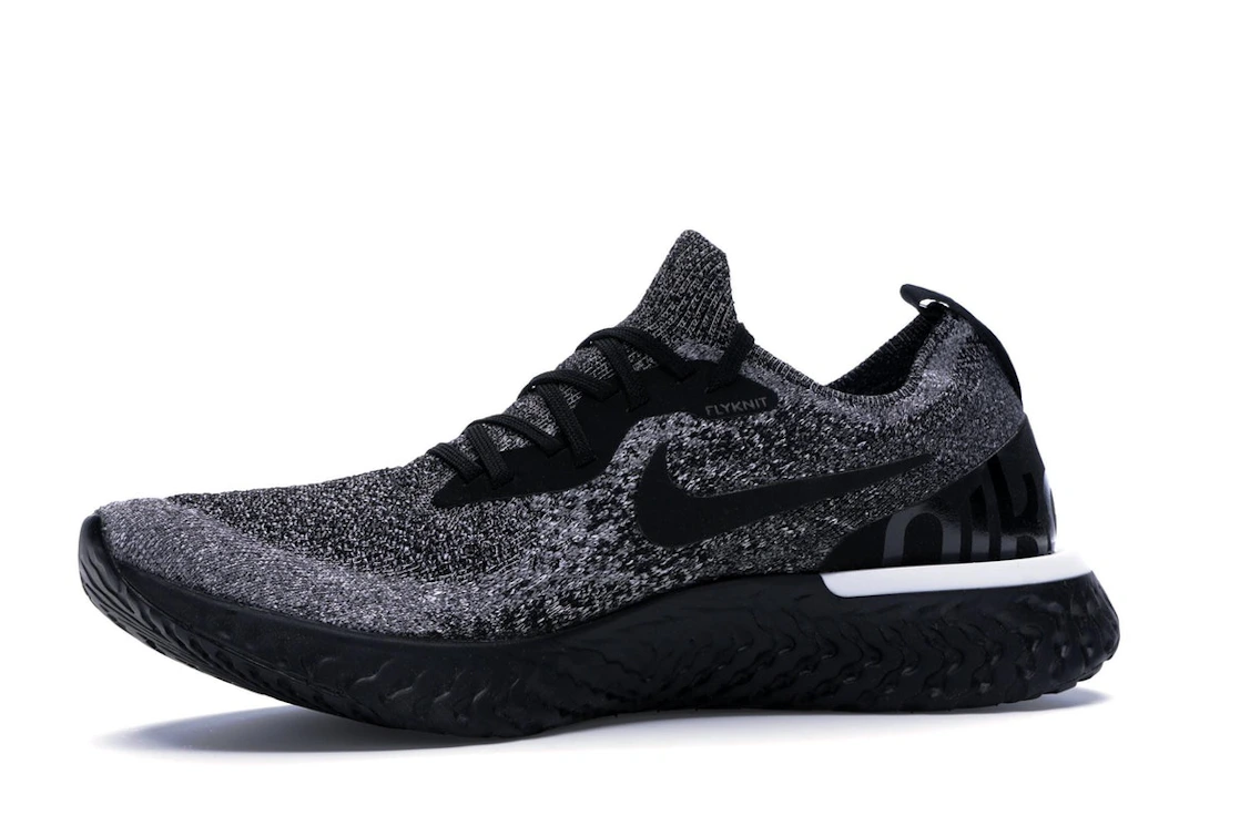 Vue 17 de Nike Epic React Flyknit Cookies & Cream 
