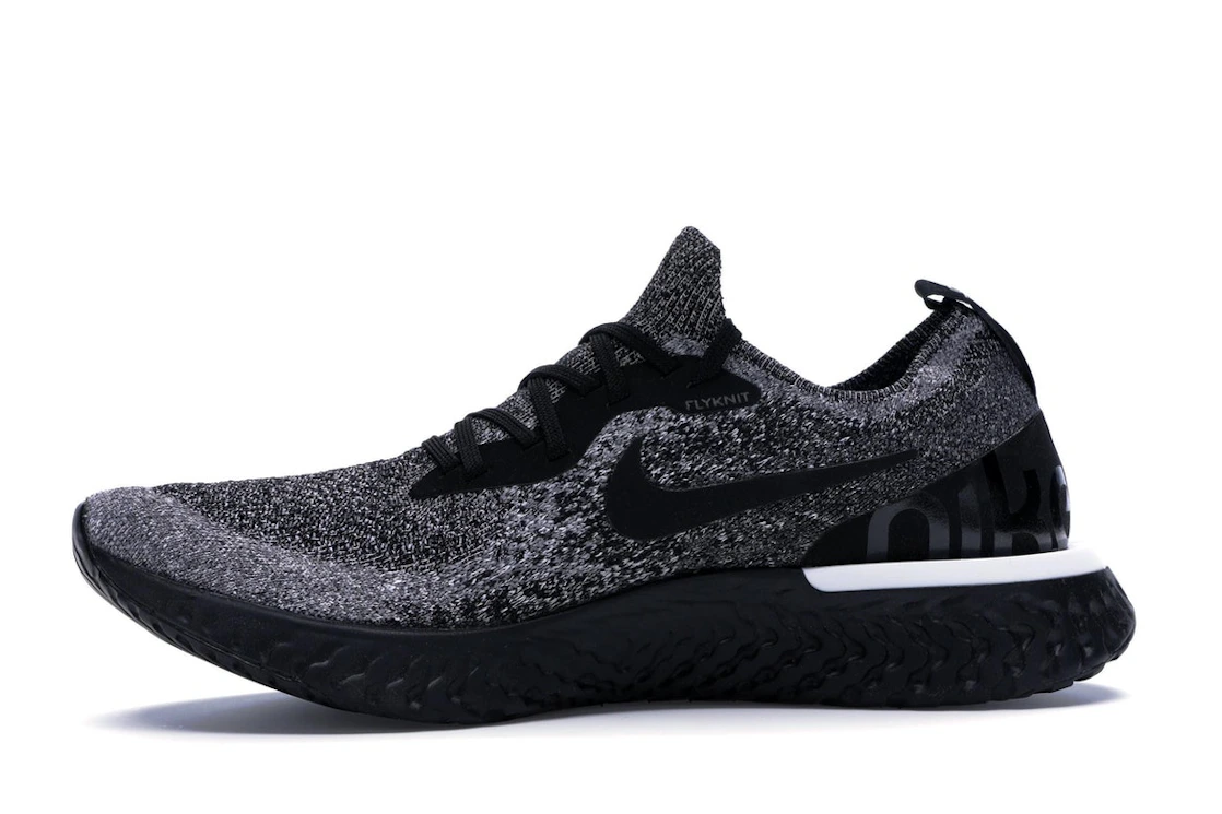 Vue 18 de Nike Epic React Flyknit Cookies & Cream 