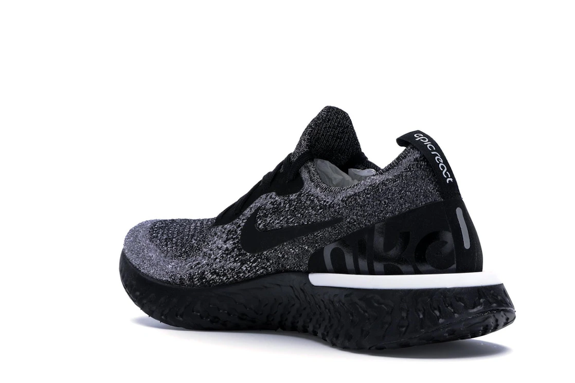 Vue 24 de Nike Epic React Flyknit Cookies & Cream 