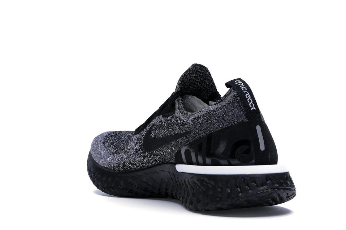 Vue 25 de Nike Epic React Flyknit Cookies & Cream 
