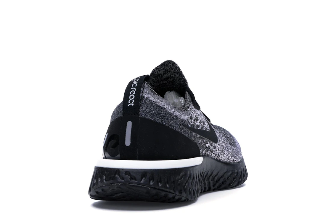 Vue 30 de Nike Epic React Flyknit Cookies & Cream 