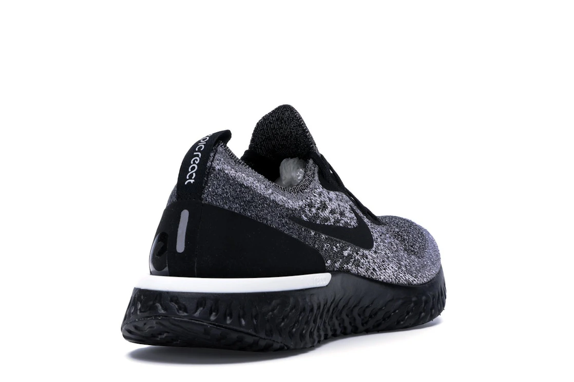 Vue 31 de Nike Epic React Flyknit Cookies & Cream 