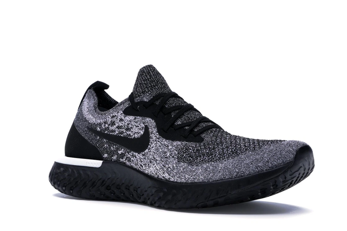 Vue 5 de Nike Epic React Flyknit Cookies & Cream 
