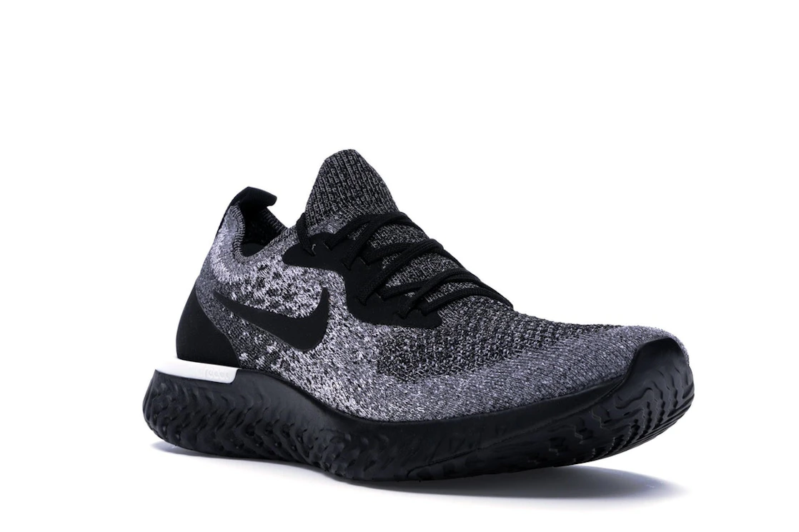 Vue 6 de Nike Epic React Flyknit Cookies & Cream 