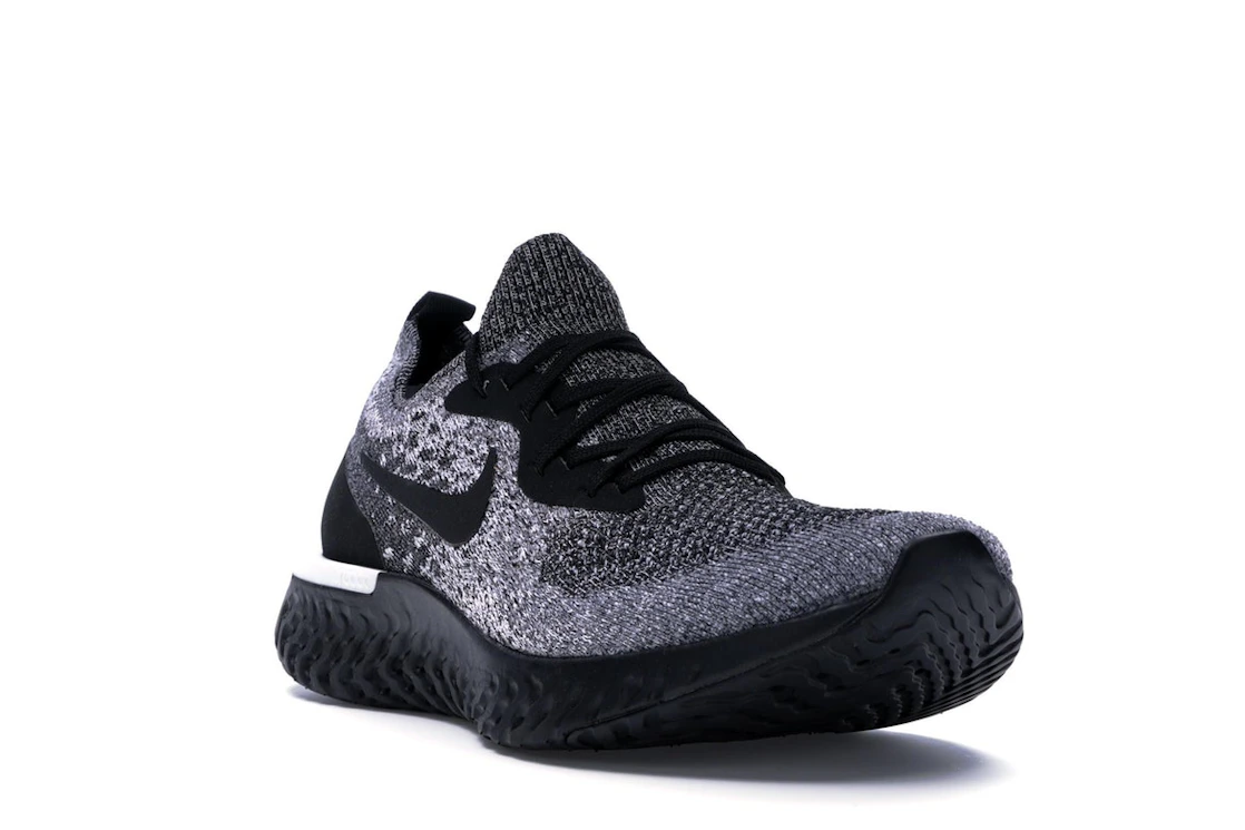 Vue 7 de Nike Epic React Flyknit Cookies & Cream 