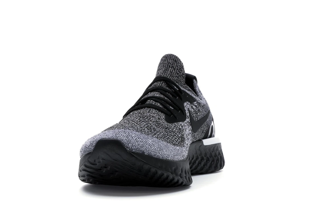 Vue 12 de Nike Epic React Flyknit Cookies & Cream