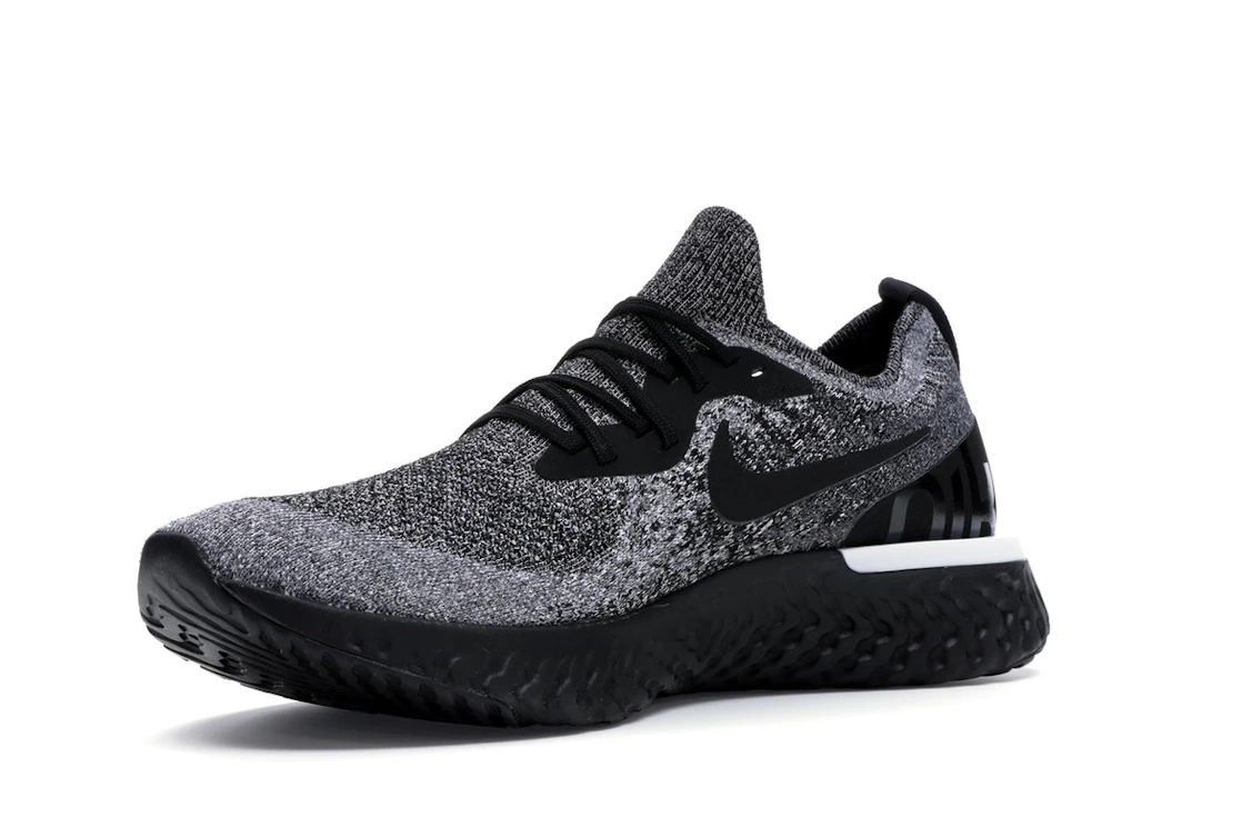 Vue 15 de Nike Epic React Flyknit Cookies & Cream