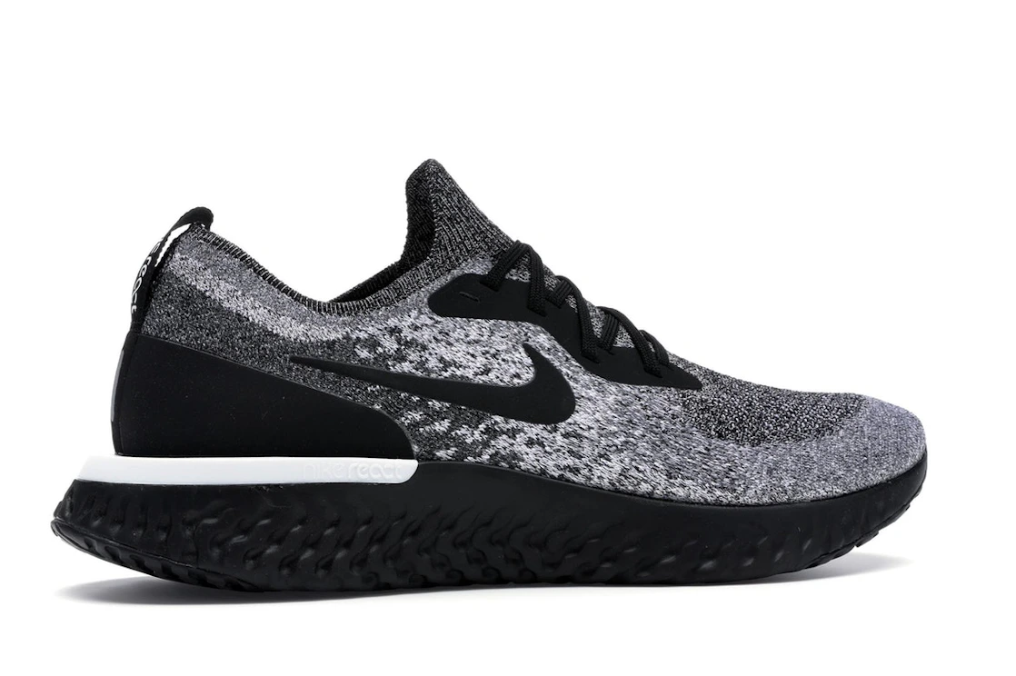 Vue 35 de Nike Epic React Flyknit Cookies & Cream