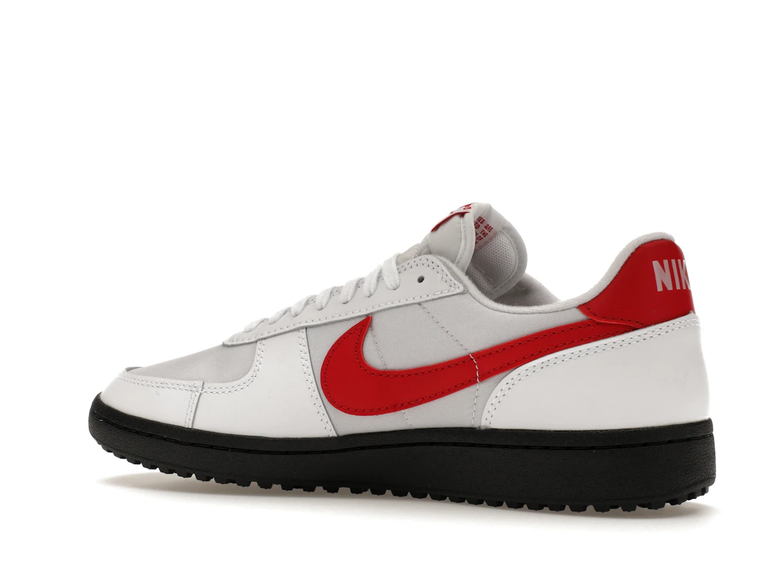 Vue 22 de Nike Field General '82 SP White Varsity Red