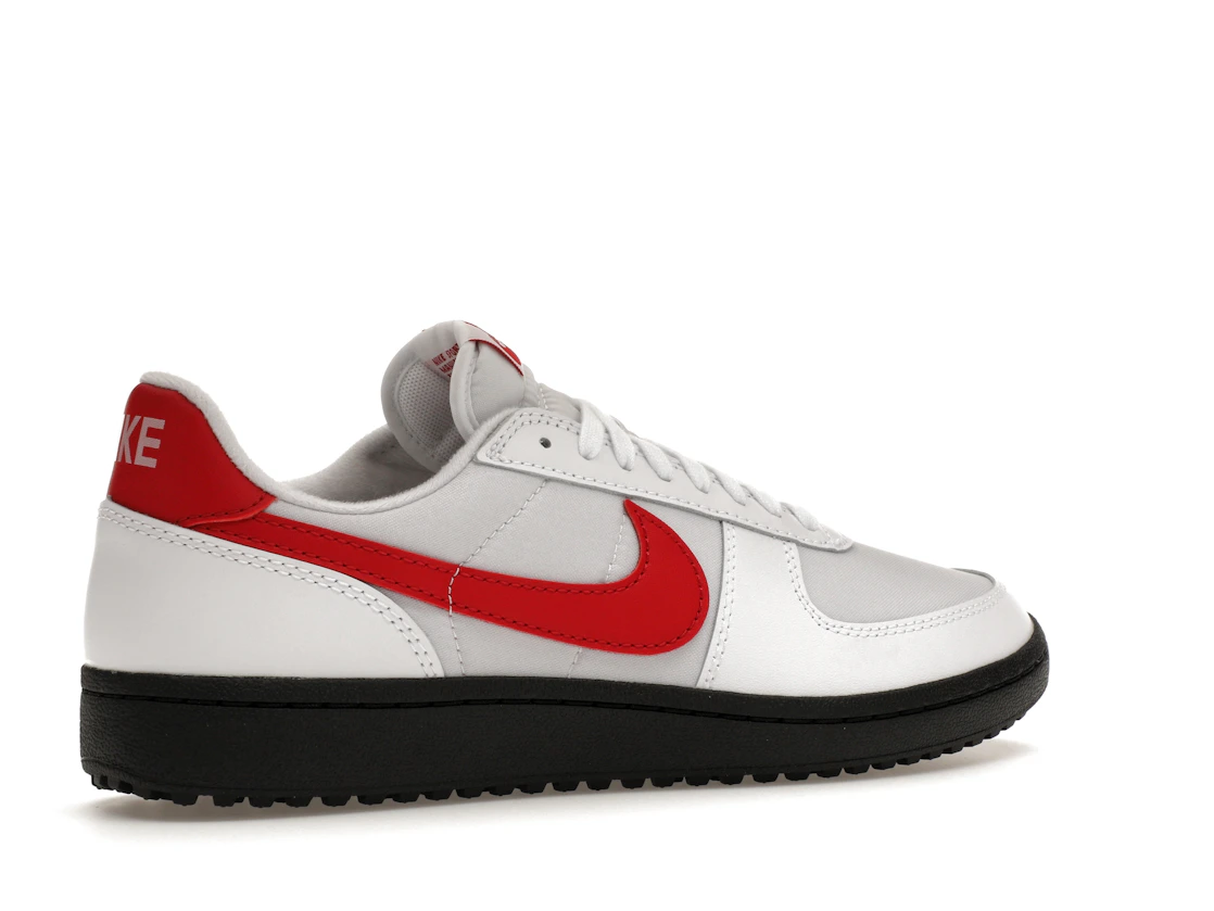 Vue 34 de Nike Field General '82 SP White Varsity Red
