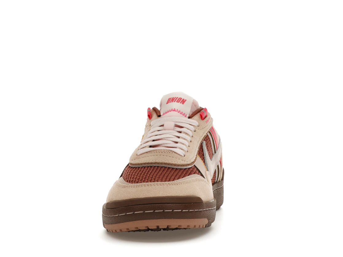 Vue 11 de Nike Field General Union LA Shimmer