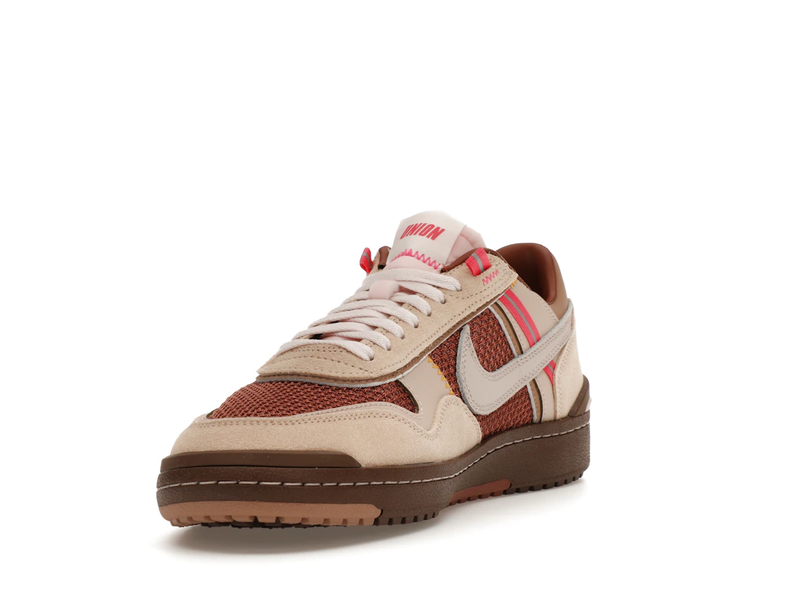 Vue 13 de Nike Field General Union LA Shimmer