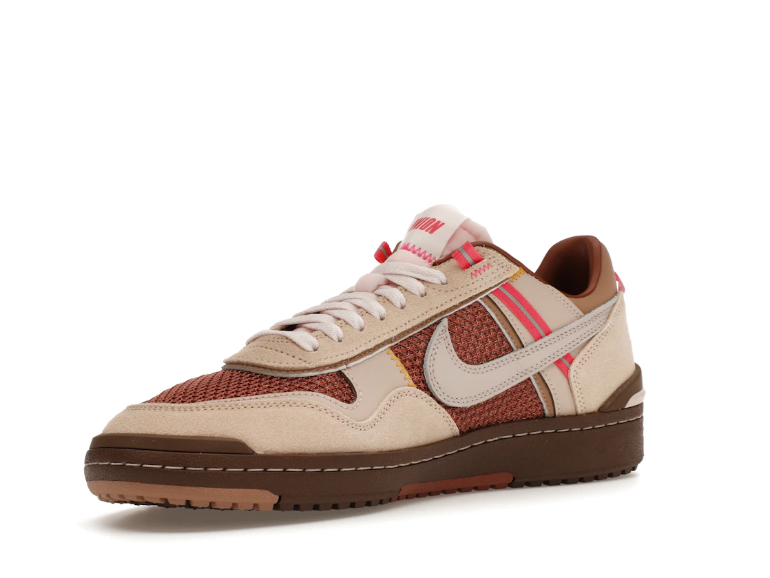 Vue 15 de Nike Field General Union LA Shimmer