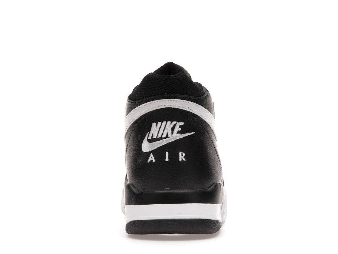 Vue 28 de Nike Flight Legacy Black White