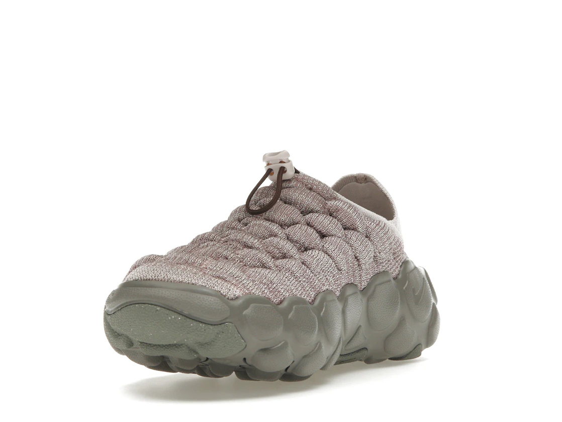 Vue 13 de Nike Flyknit Haven Platinum Violet 