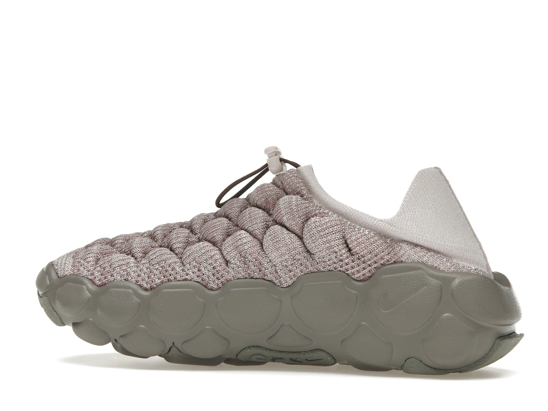 Vue 21 de Nike Flyknit Haven Platinum Violet 