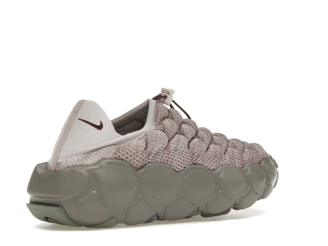 Vue 33 de Nike Flyknit Haven Platinum Violet 