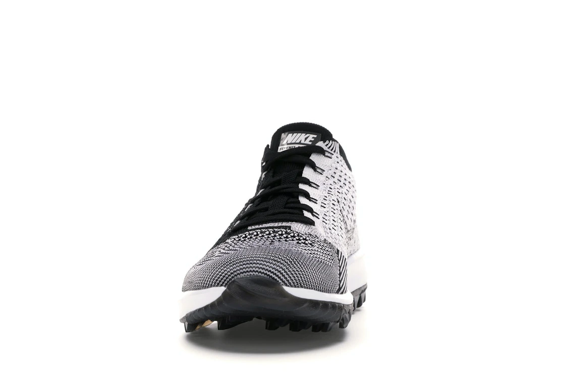 Vue 11 de Nike Flyknit Racer G Cleat Cookies & Cream